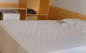 Hotel Pequeno Mundo 2